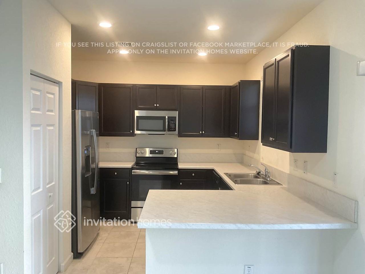 169 Se 33rd Pl - Photo 3 of 12