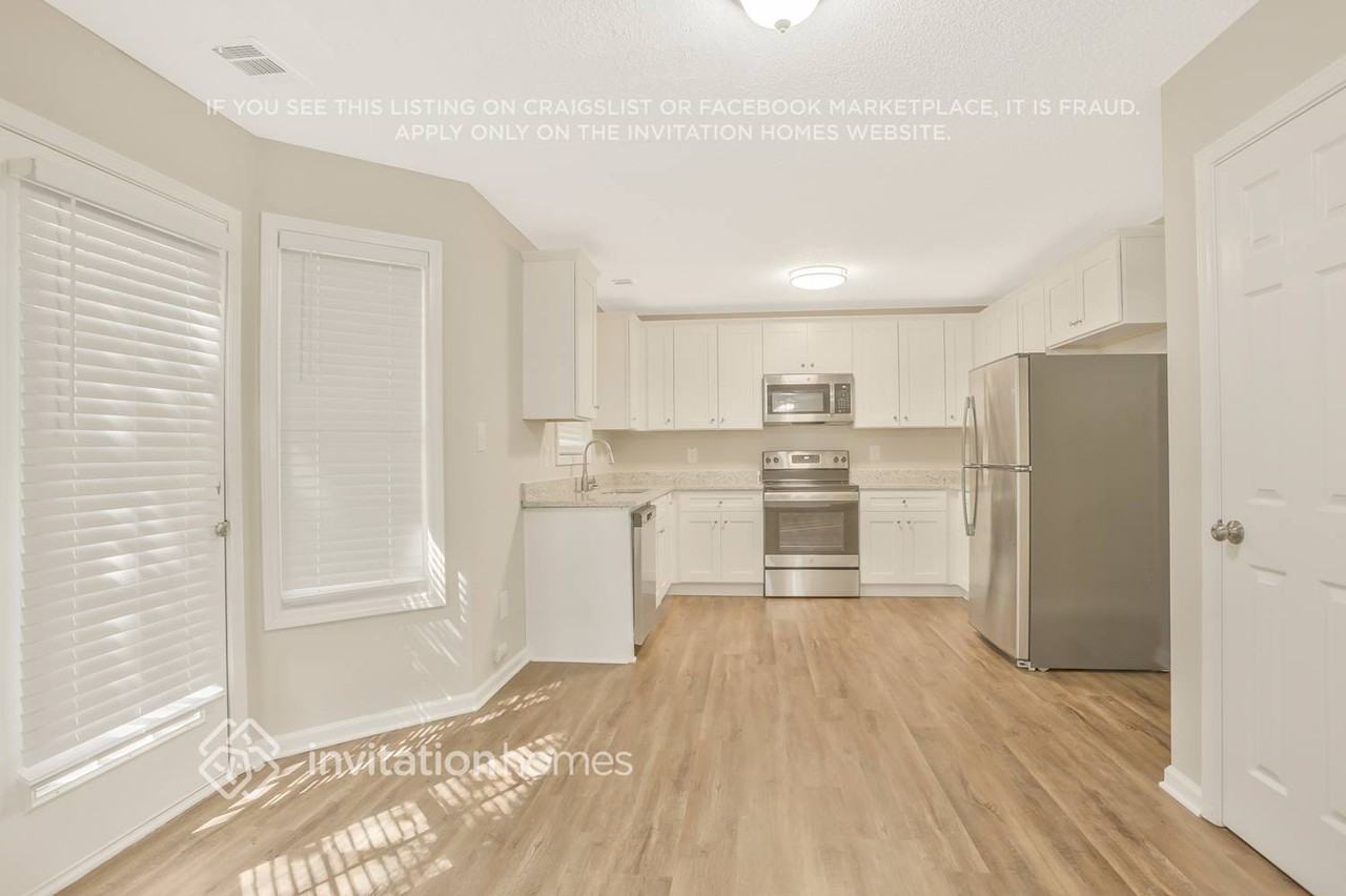 6962 Mahonia Pl - Photo 5 of 12