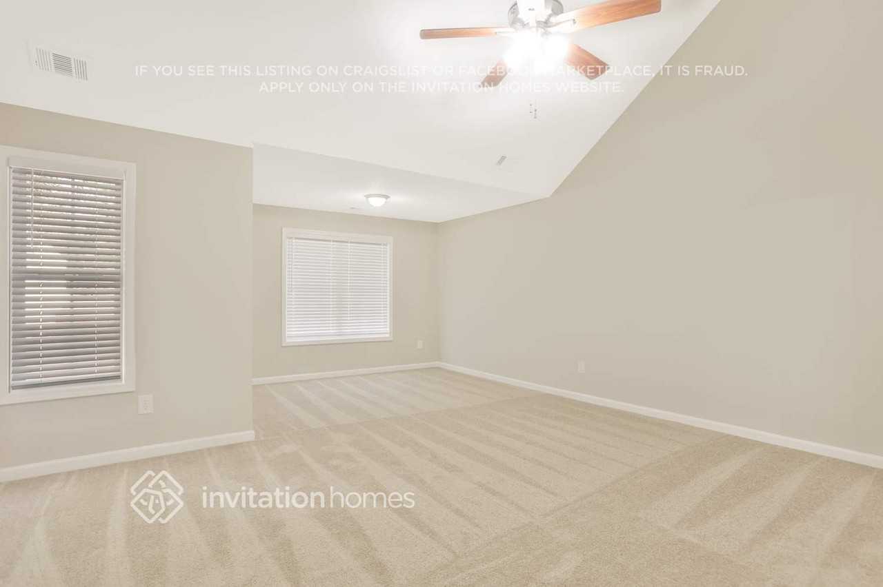 6962 Mahonia Pl - Photo 7 of 12