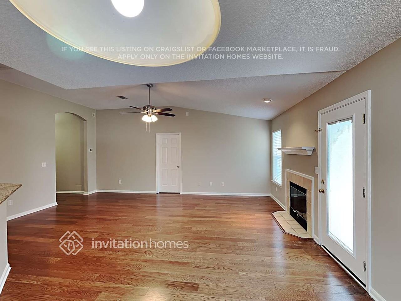 1511 Beecher Ln - Photo 4 of 15