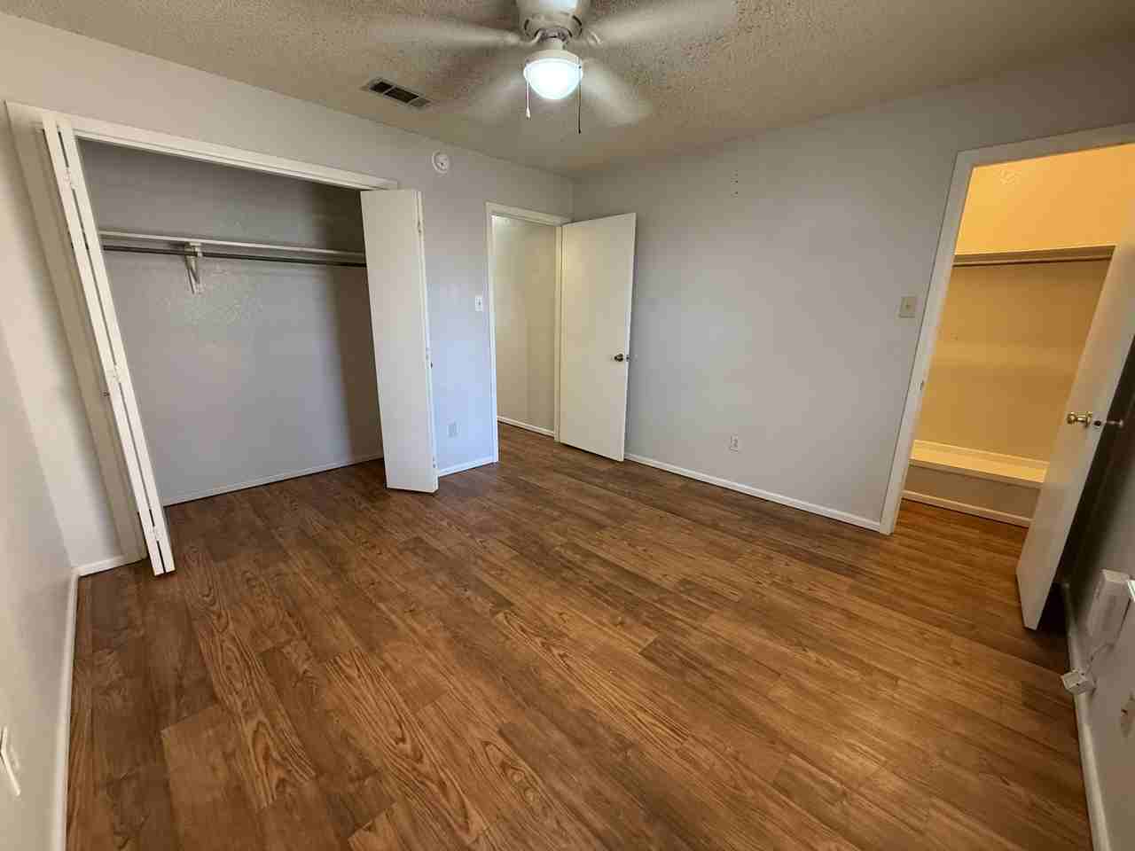 2105 South Loop 289 NEW - A #A - Photo 6 of 12