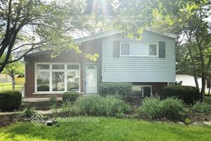 featured image of 446 N Ellsworth Ave