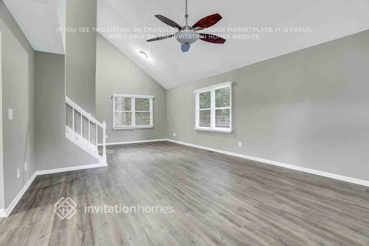 1222 Raleigh Ct - Photo 2 of 24