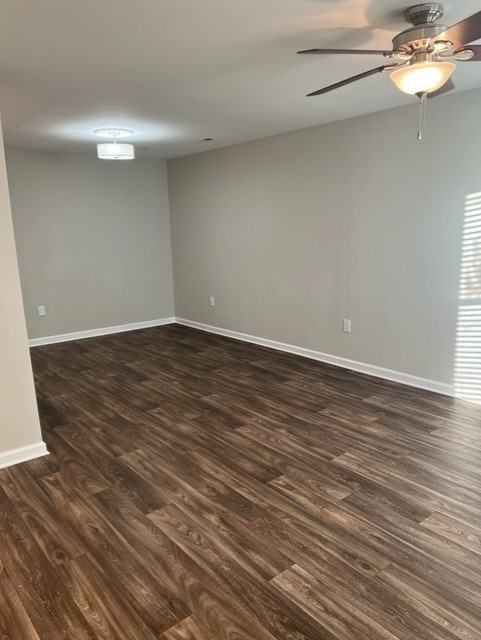 25 Hamiltons Harbor Dr #25-309 - Photo 3 of 10