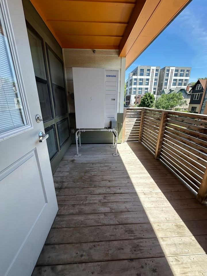 126 College Ave - Photo 4 of 50