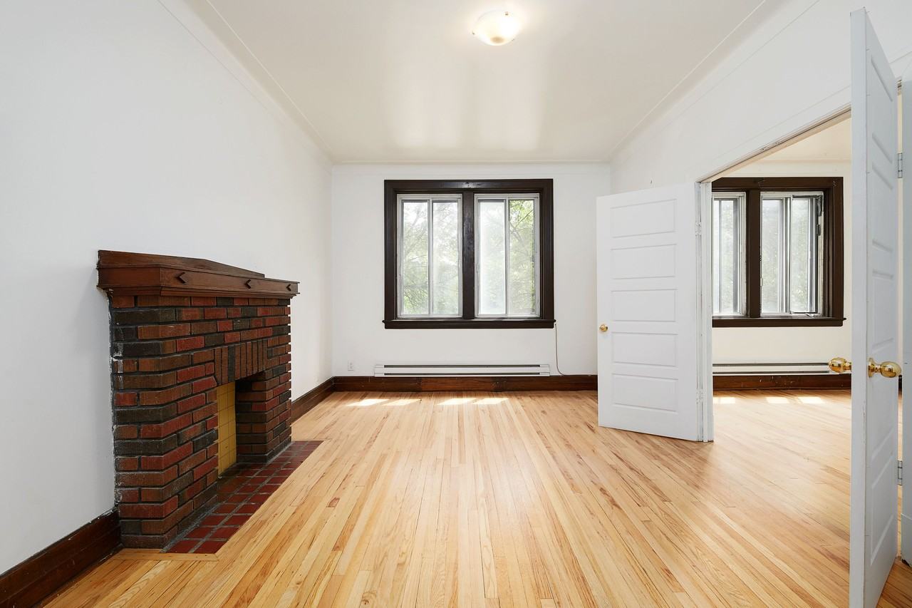 4310 Avenue Beaconsfield - Photo 3 of 18