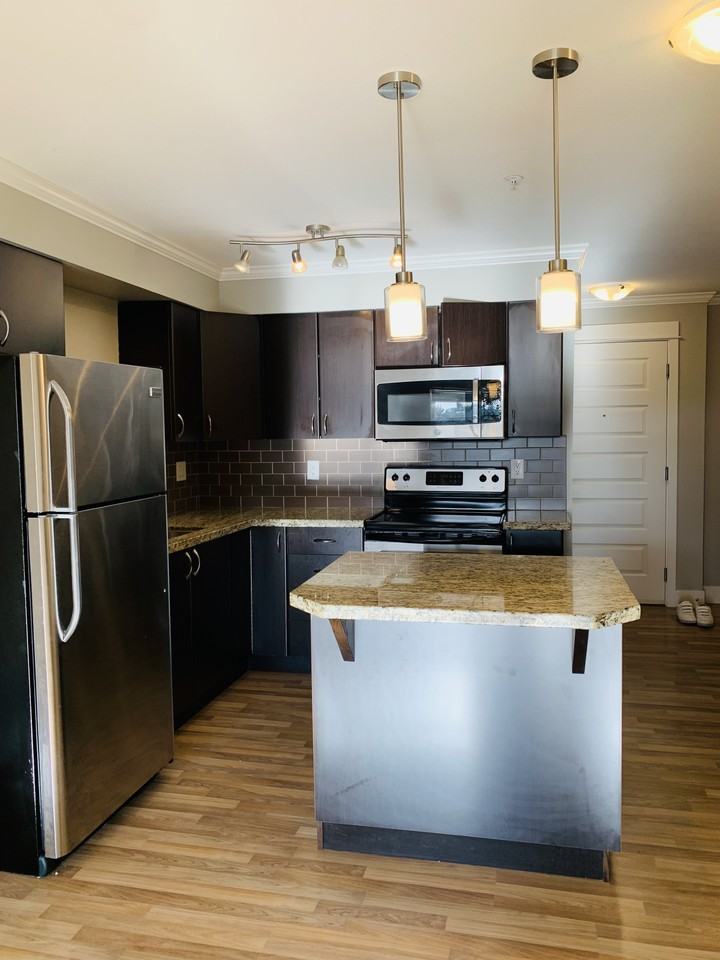 2515 Park Drive #318 - Photo 5 of 12