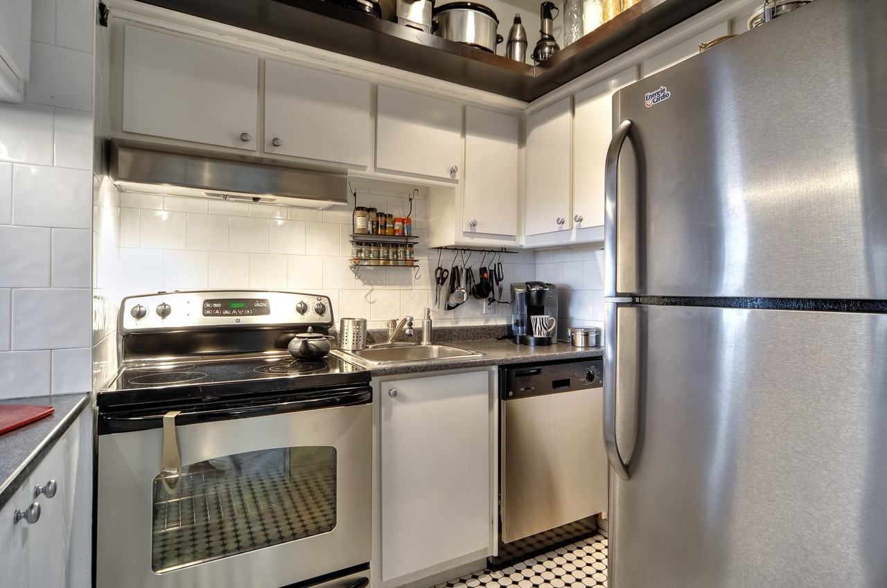 1010 Rue Cherrier — photo 1