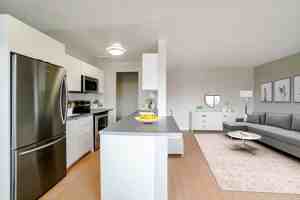 featured image of 141 Main St S