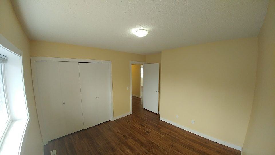 1506 40 St Se - Photo 4 of 18