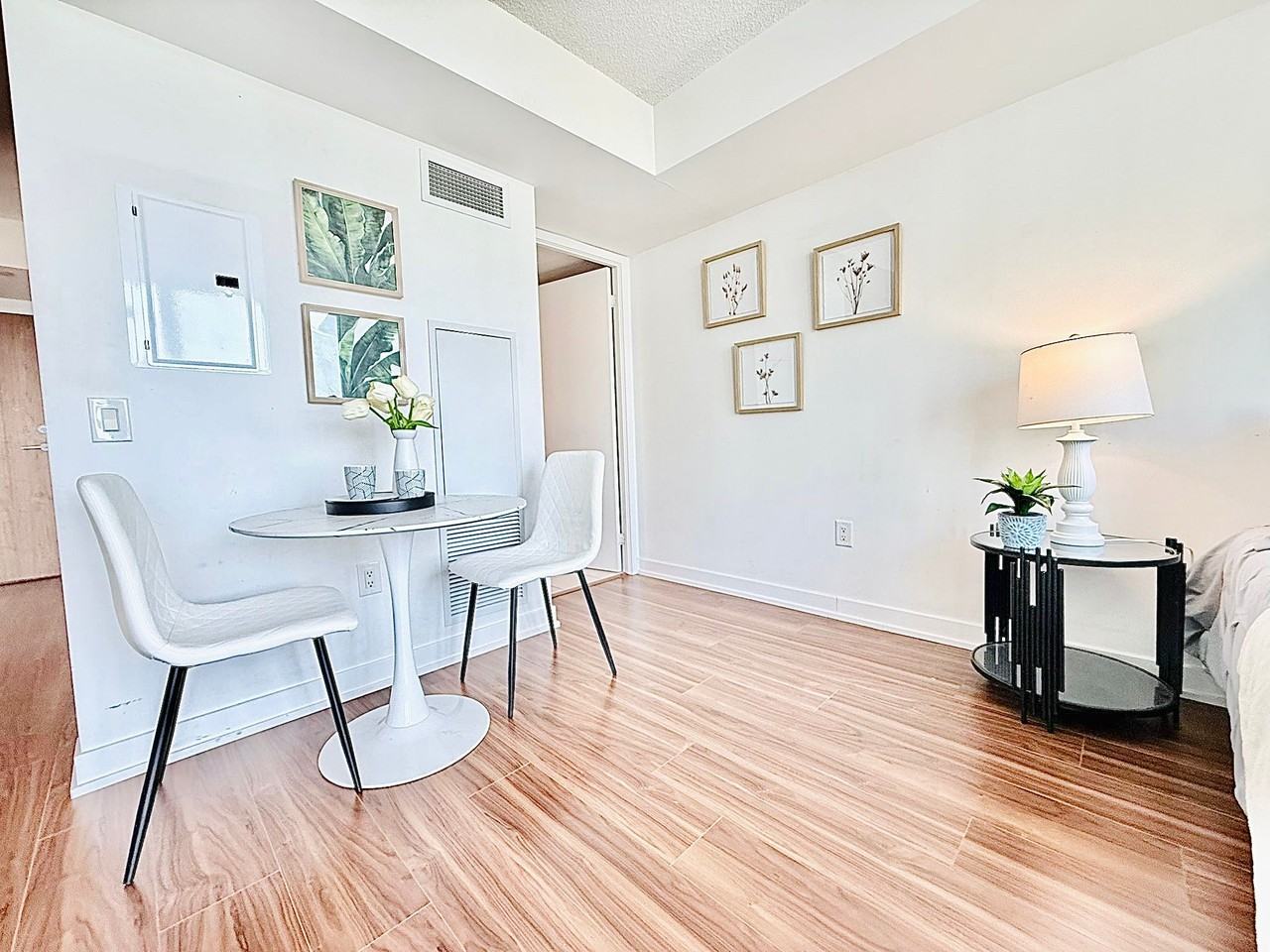 85 Queens Wharf Road Large Size Studio Unit For Rent, Water included - Photo 4 of 19