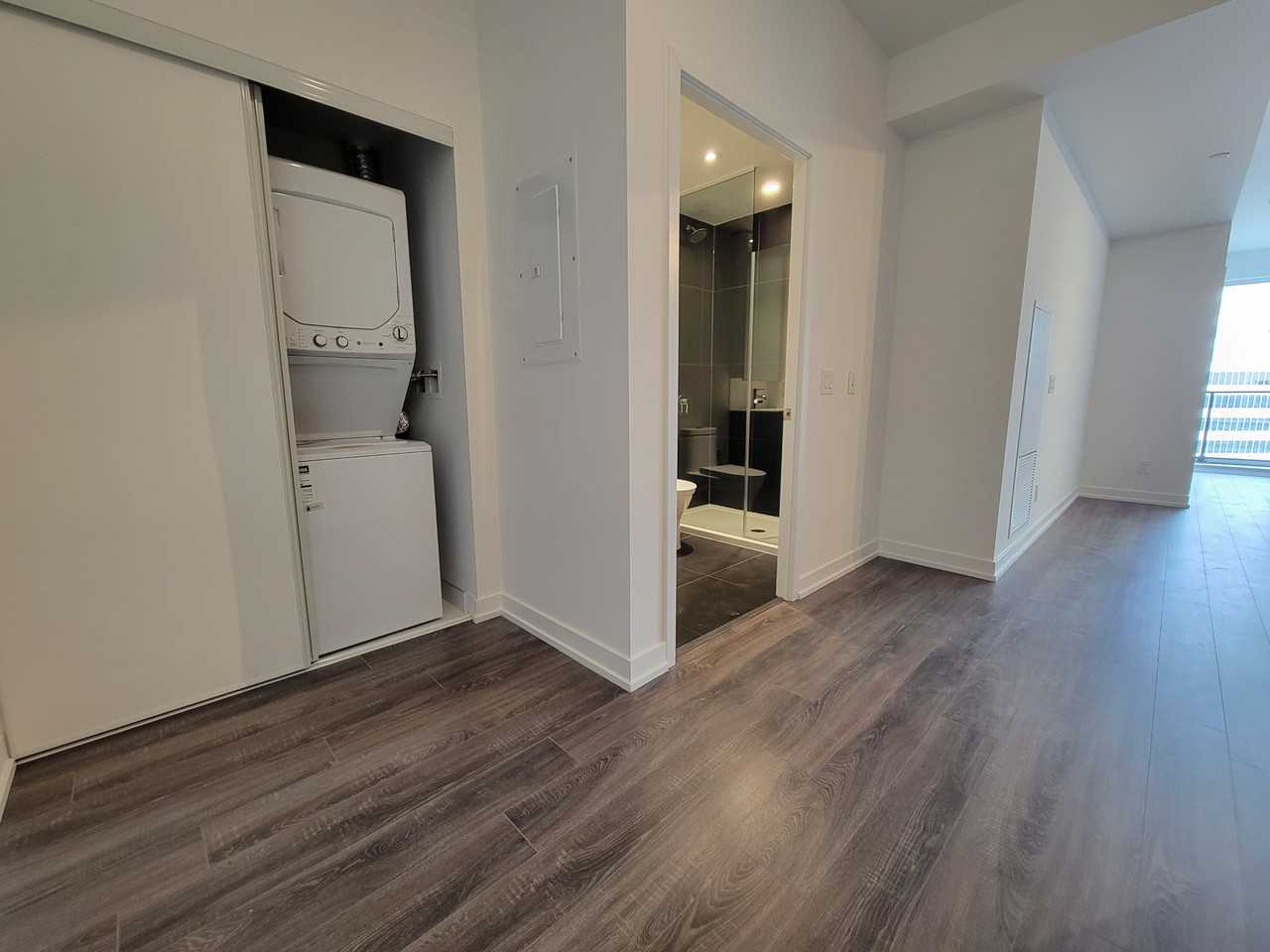 20 Edward Street 2 bedrooms 2 Baths South Facing - Photo 7 of 16