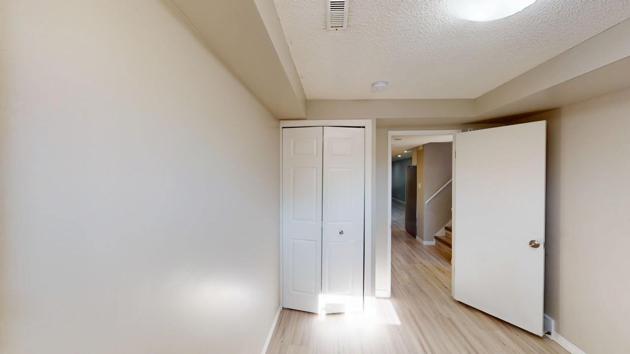 3114B 39 St Sw - Photo 6 of 13