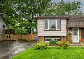 923 Purcell Cres - Photo 1 of 1