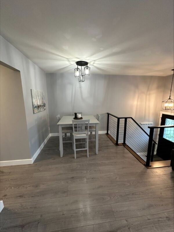 923 Purcell Cres - Photo 6 of 34