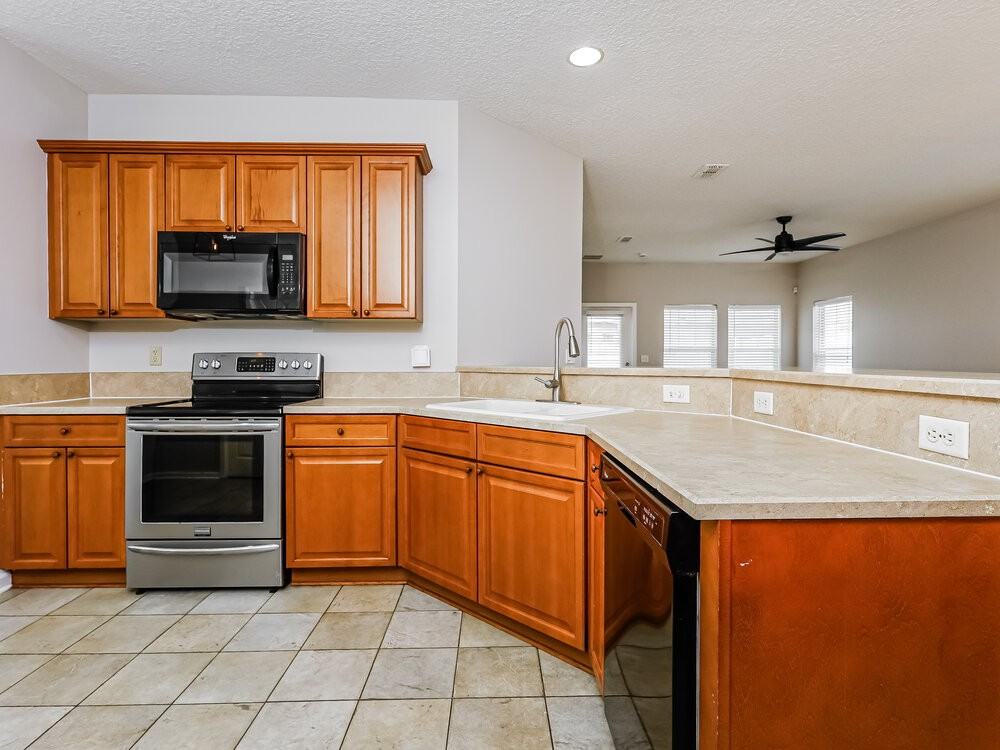 6267 Pendragon Pl - Photo 7 of 17