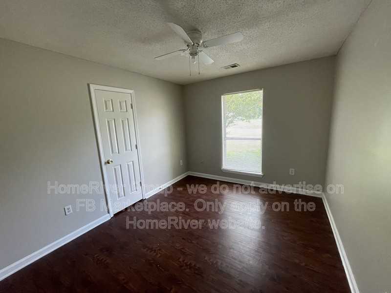 4269 Appian Dr - Photo 6 of 10
