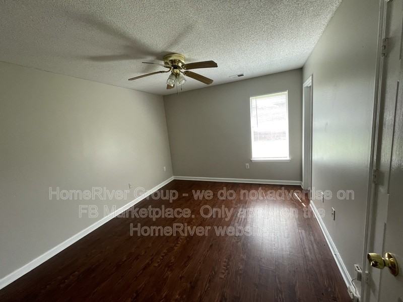 4269 Appian Dr - Photo 7 of 10