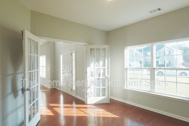 25 Litchfield Dr - Photo 7 of 50