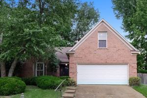 featured image of 2717 Twisted Oak Cv N
