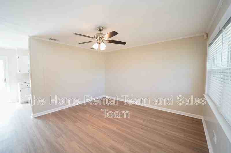 109 W 14th St - Photo 7 of 24