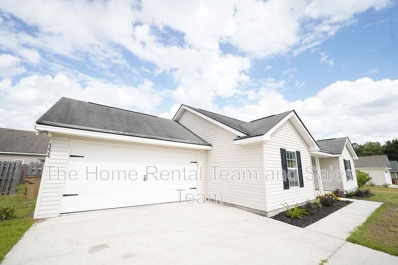 134 Mustang Dr - Photo 4 of 31