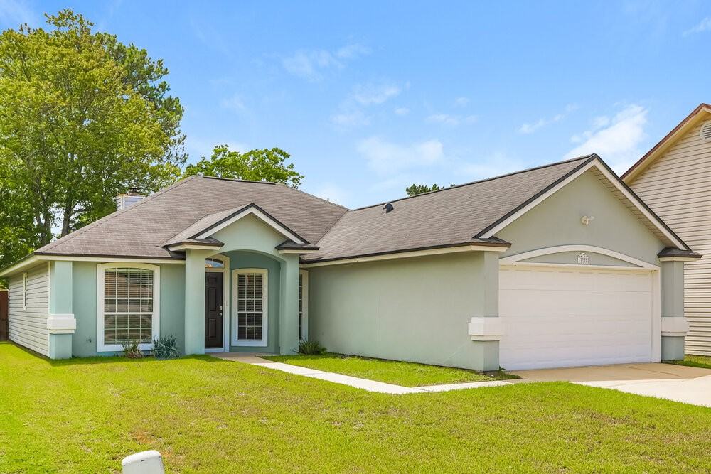330 Canoe Cir - Photo 3 of 16