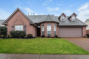 featured image of 5467 Milton Ridge Dr