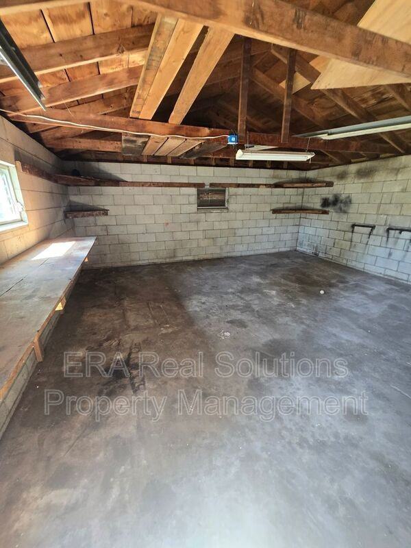 5106 Harbor Blvd - Photo 3 of 30
