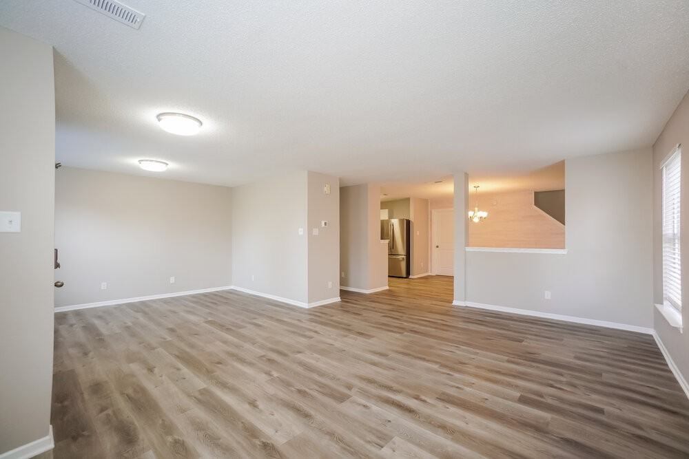 13341 All American Rd - Photo 2 of 15
