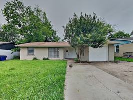 featured image of 7207 Arborcrest Dr