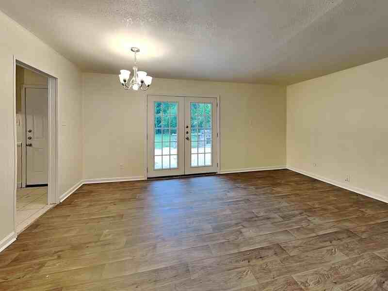 7207 Arborcrest Dr - Photo 3 of 16