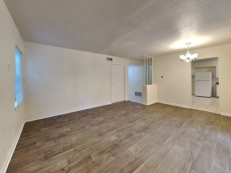 7207 Arborcrest Dr - Photo 4 of 16