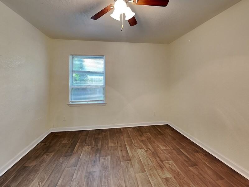 7207 Arborcrest Dr - Photo 7 of 15