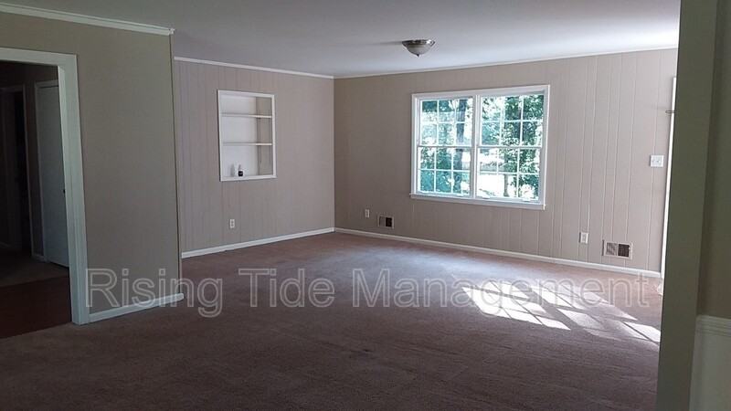 1248 Old Oak Cir - Photo 5 of 23