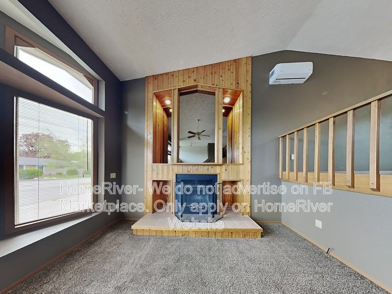 14611 E 13th Ave - Photo 3 of 26