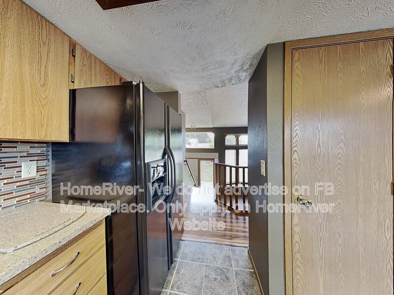 14611 E 13th Ave - Photo 7 of 26