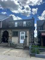 featured image of 2428 Woodstock Ave