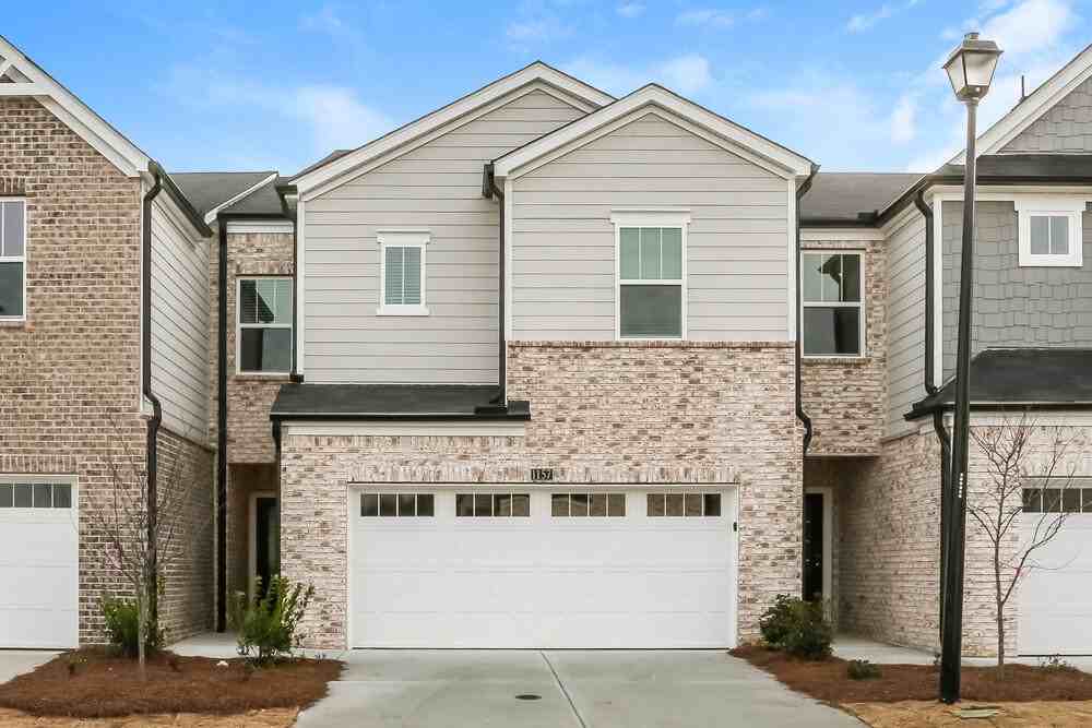 1157 Sunny Lake Dr