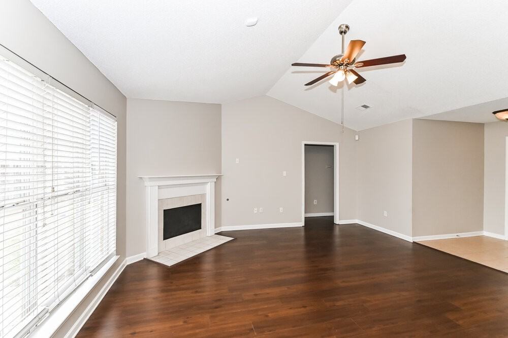 1848 Central Trails Dr - Photo 5 of 17