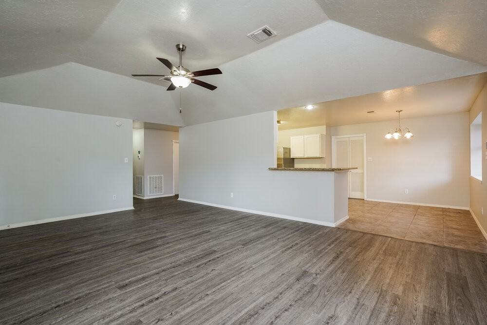 16746 Summer Dawn Ln - Photo 6 of 16