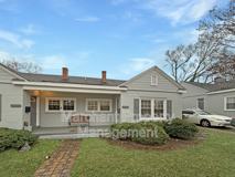 665 Ravenel St - Photo 1 of 1