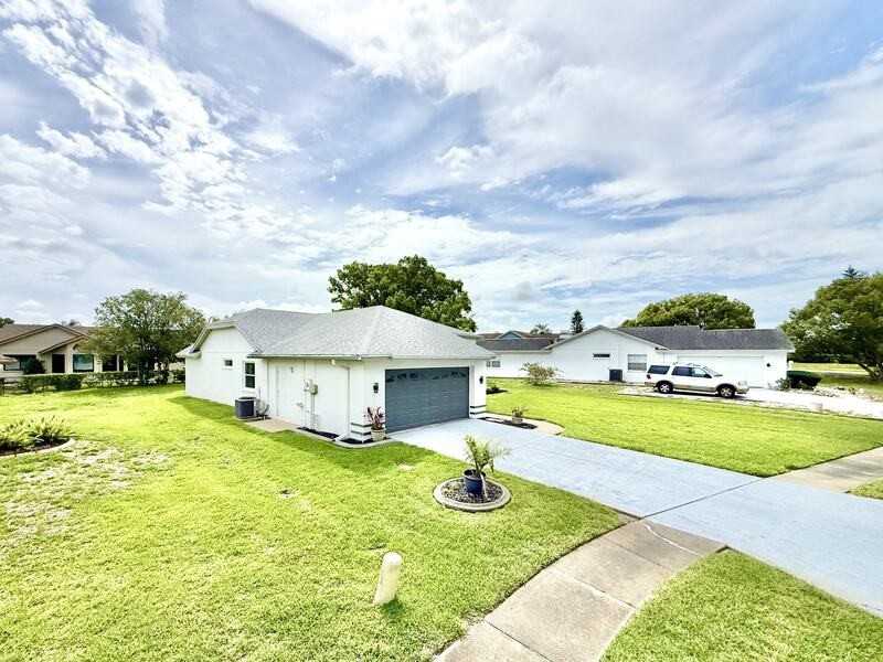 13642 Dunwoody Ct - Photo 6 of 50