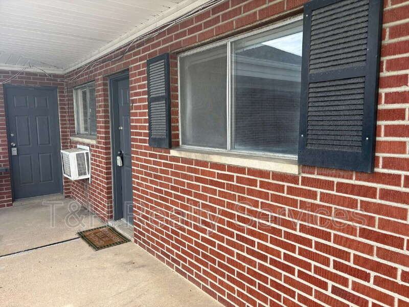 7046 East Us Highway #7 - Photo 3 of 15