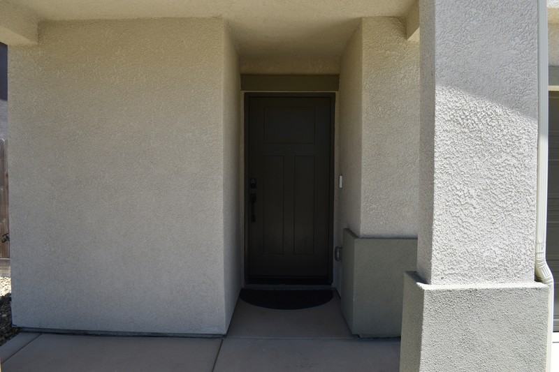 781 Irma Dr - Photo 4 of 39