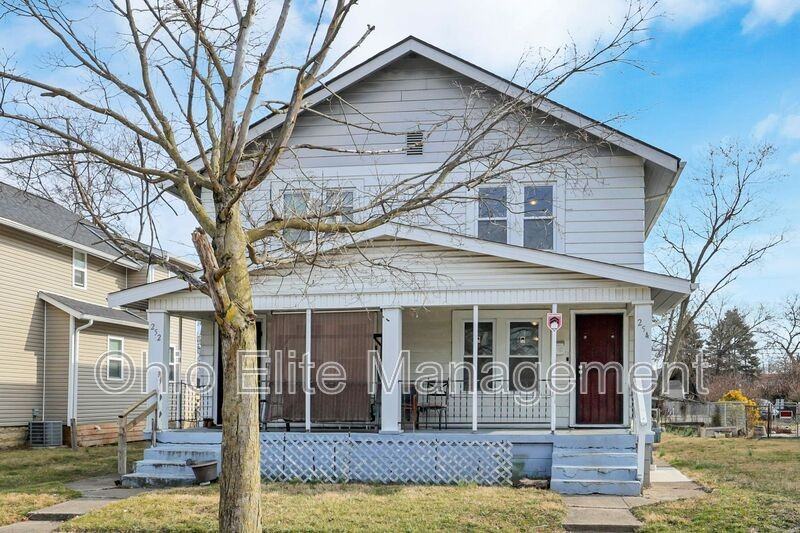 254 S Wayne Ave - Photo 4 of 32