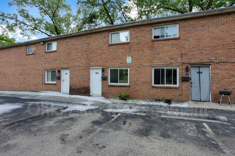 2844 Baughman Ave - Photo 2 of 24