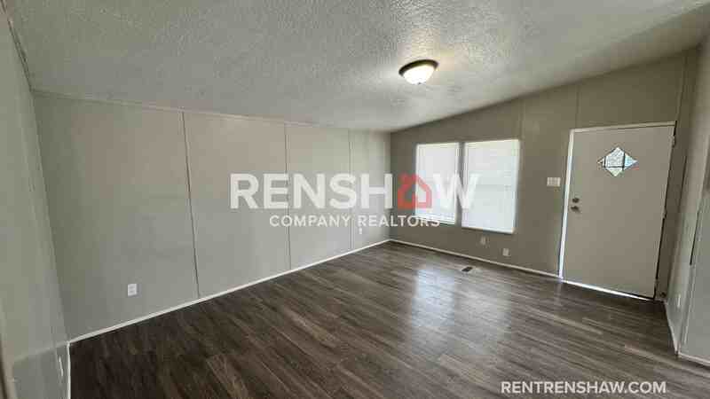 288 W Brooks Rd - Photo 3 of 15