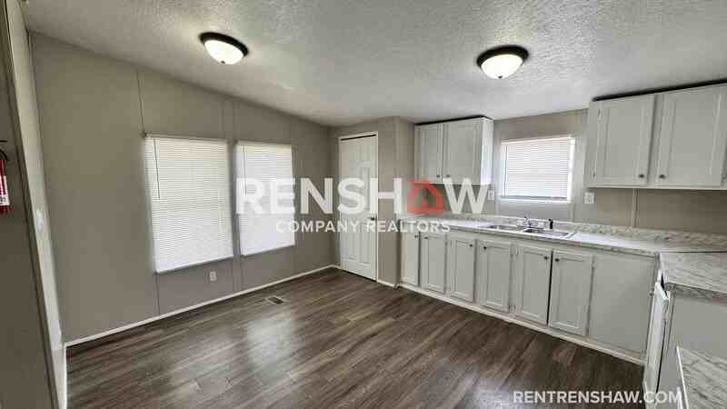 288 W Brooks Rd - Photo 4 of 15