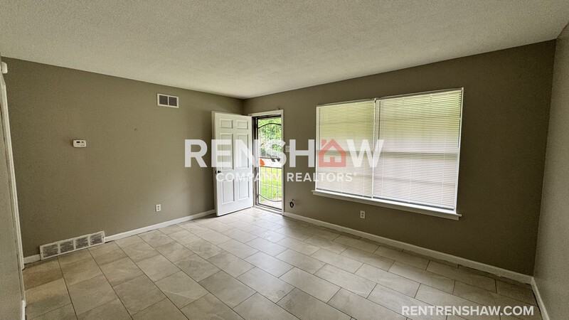 3909 Range Line Rd - Photo 3 of 17